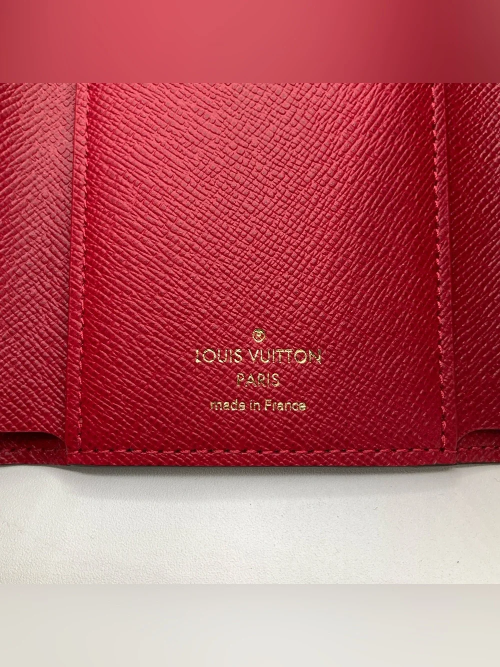 NWT Louis Vuitton Victorine Trifold Wallet Damier Ebene Rouge Interior N41659